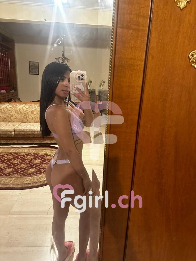 Candy – Geneva photo 2
