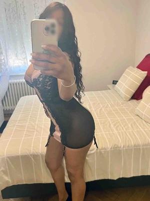 Canelle - Escort in Thônex
