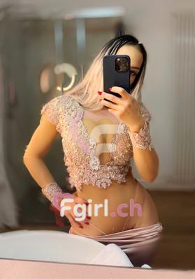 Carla - Escort à Genève
