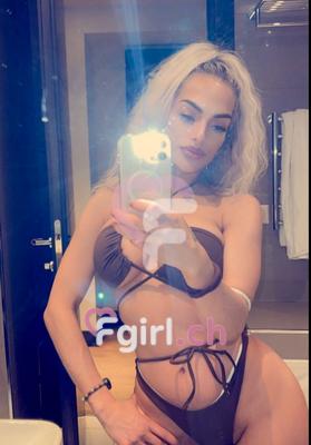 Carla - Escort à Genève