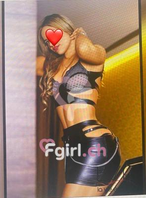 Carla - Escort in Yverdon-les-bains
