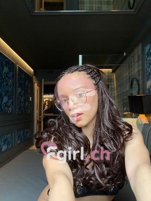 Carla - Escort à Genève