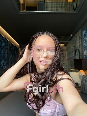 Carla - Escort à Genève