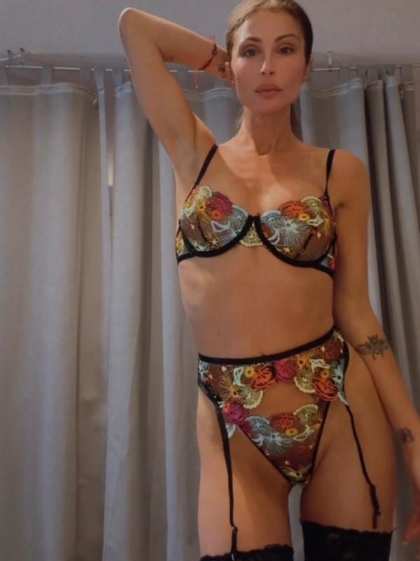 Carla - Escort à Conthey
