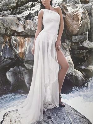 Carla - Escort in Eaux-vives
