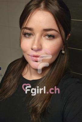 Carla - Escort à Genève