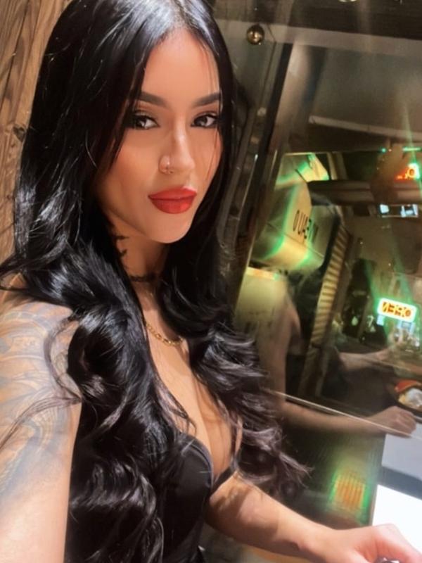 Carla Tantra - Masseuse érotique à Montreux
