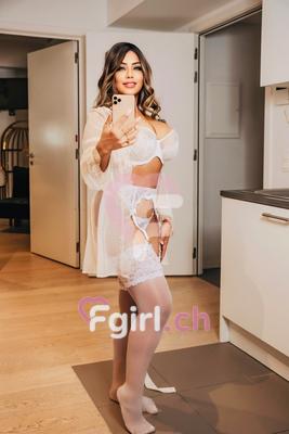 Carla Domina - BDSM Dominatrix in Geneva

