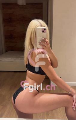 Carole - Escort à Nyon
