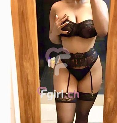 Carole - Escort à Nyon
