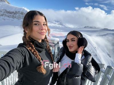 Carol & Elisa - Escort en Genève
