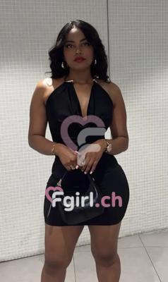 Carola - Escort in Plainpalais
