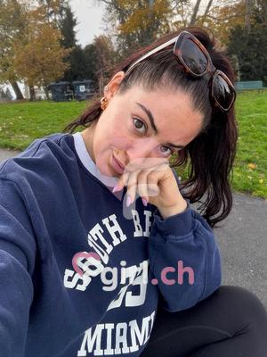 Carolina - Escort à Genève
