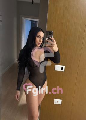 Carolina - Escort in Crans-Montana