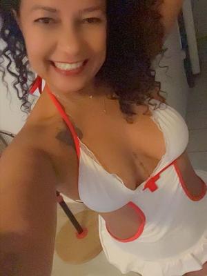 Carolina - Escort a Genève
