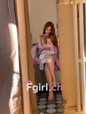Caroline - Escort à Eaux-vives