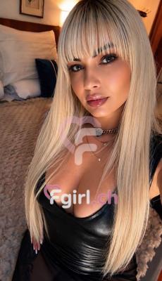 Cataleya - Dominatrice BDSM à Martigny
