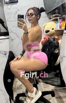 Catalina - Escort in Prilly
