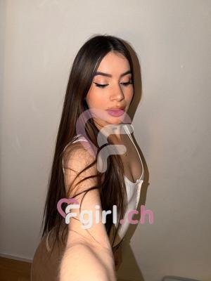 Catalina - Escort in Nyon
