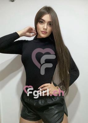 Catalina - Escort à Martigny
