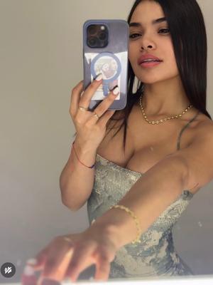 Cecilia - Escort à La Chaux-de-Fonds

