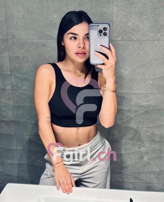 Cecilia - Escort en La Chaux-de-Fonds