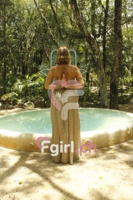Cerise - Masseuse érotique à Lausanne
