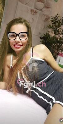 Chaba - Erotic masseuse in Nyon
