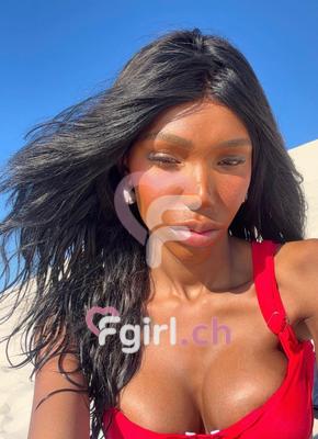 Chanelle - Escort en Genève
