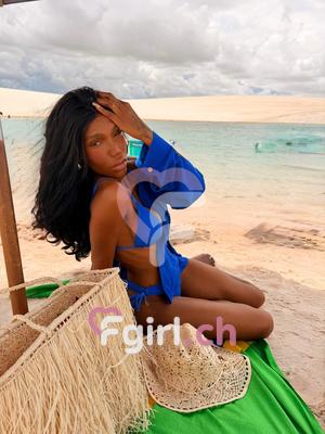 Chanelle - Escort en Genève
