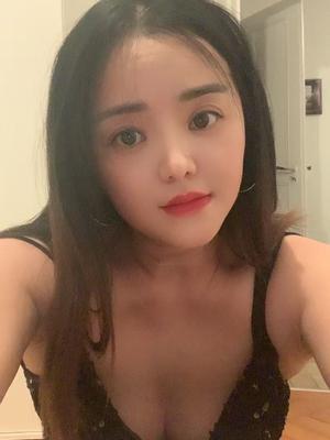 Chang Cheng - Escort in Lausanne
