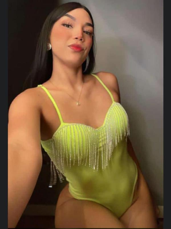 Charlott - Escort in Lausanne
