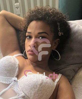 Charlotte - Escort in La Chaux-de-Fonds
