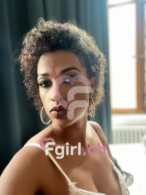 Charlotte - Escort in La Chaux-de-Fonds