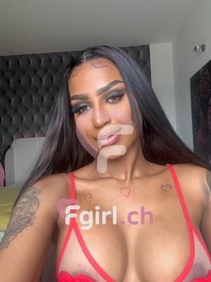 Charlotte - Escort à Genève