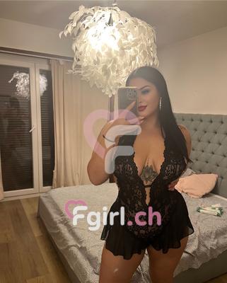 Charlotte - Escort à Monthey
