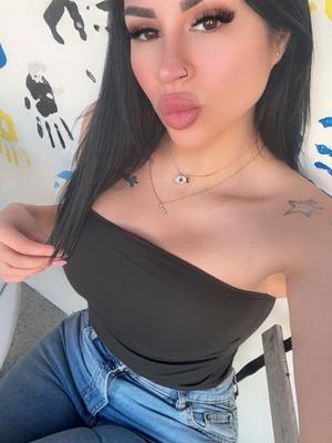 Charlotte - Escort à Monthey
