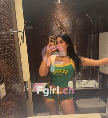Charlotte - Escort in Geneva

