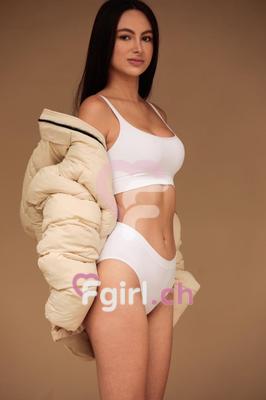 Chloe - Escort à Morges
