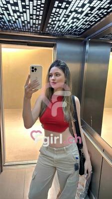 Chloé - Escort in Fribourg

