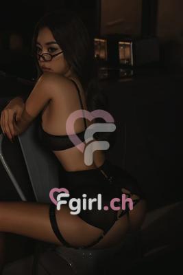 Chloè - Escort à Fribourg
