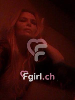 Chloe - Escort à Porrentruy
