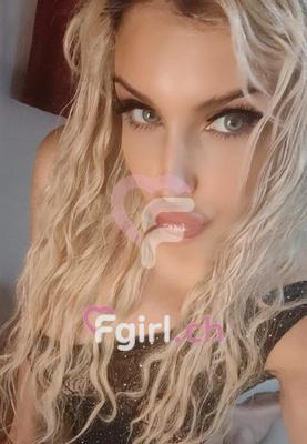 Chloe - Escort a Fribourg