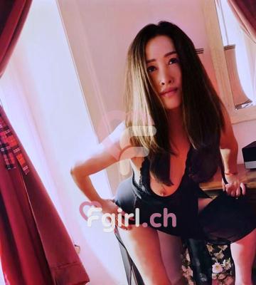 Chloé - Escort in Moudon
