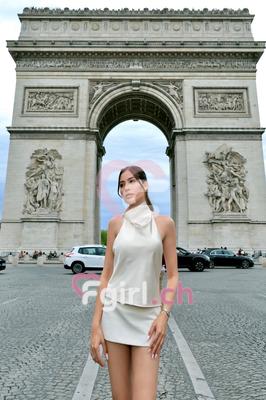 Chloé - Escort in Genf
