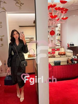 Chloé - Escort in Genf

