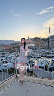 Chloé - Escort in Cologny
