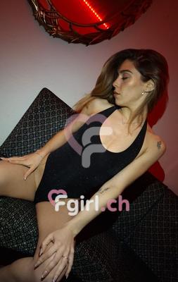 Chloe - Escort en Monthey
