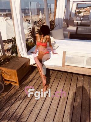 Christina - Erotic masseuse in Geneva
