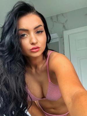 Cindy - Escort à Genève
